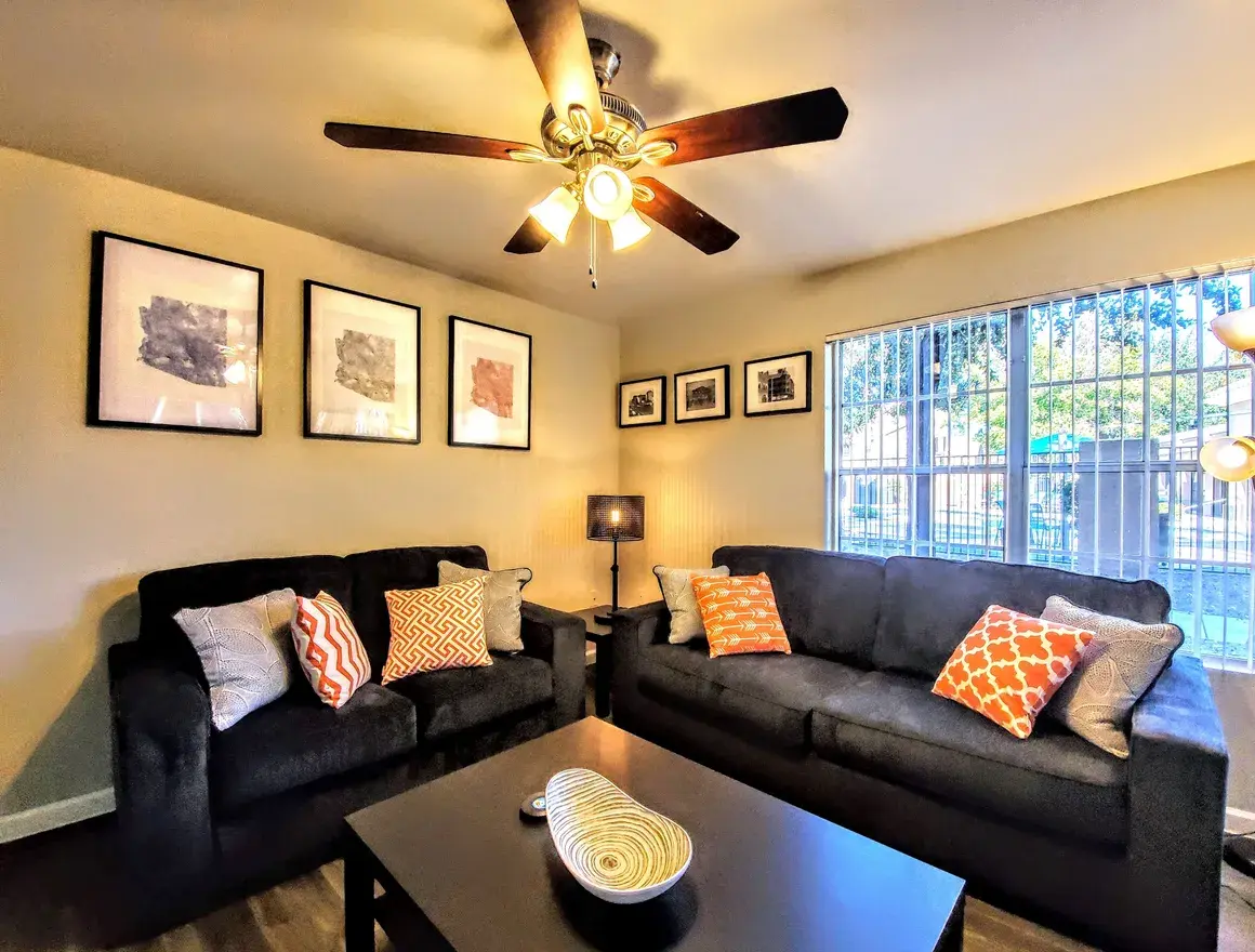 Furnished unit rented week to week with no long-term commitment